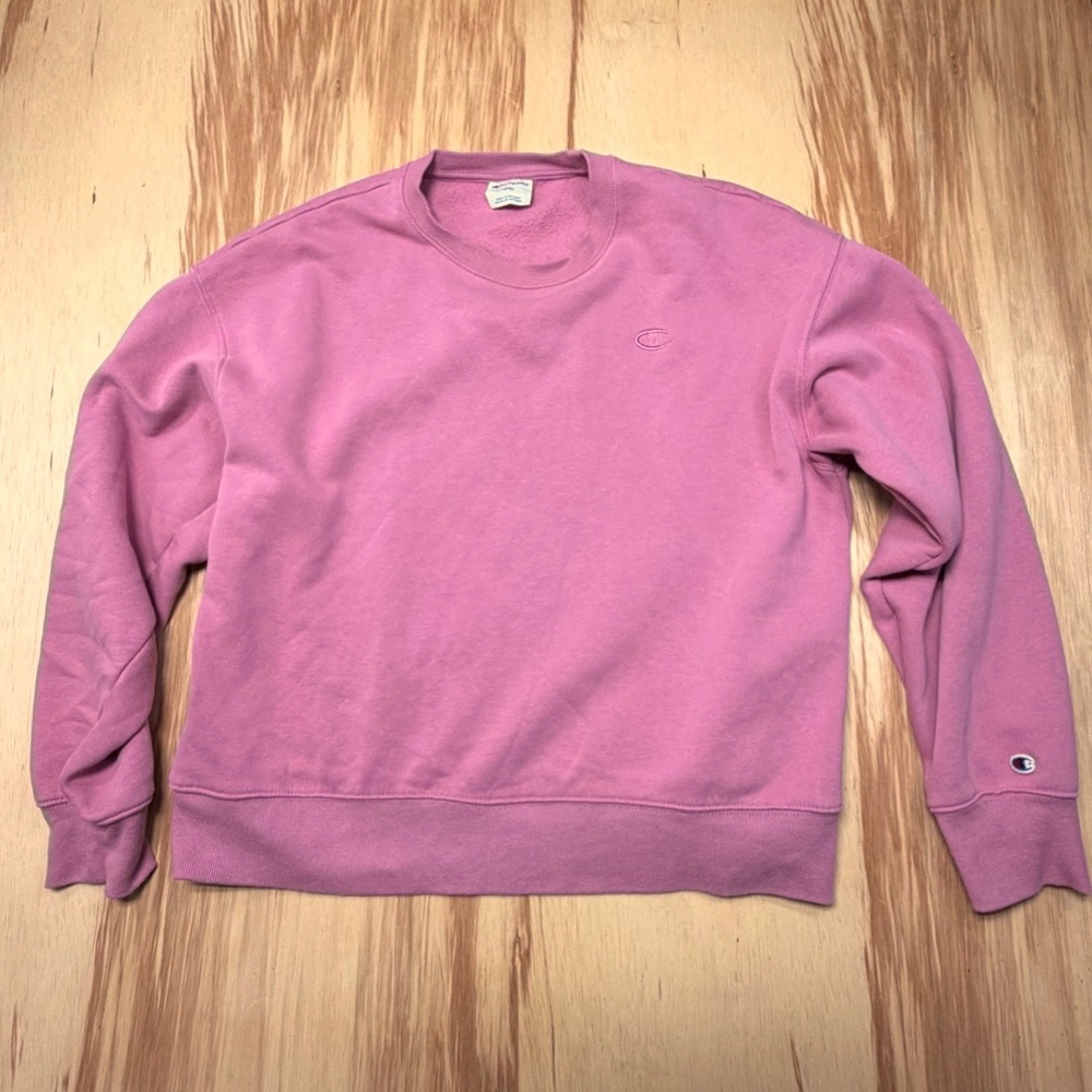 ChampionPink Crewneck Sweatshirt – Size M‎